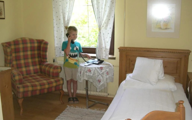 Pension Landhaus Ingrid B&B