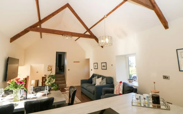 Grove Farm Barn