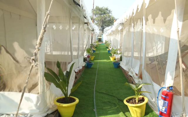 Adipurushaya Ram Resort Near Arail Ghat