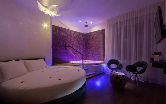 Suite Sistina For Brave Lovers