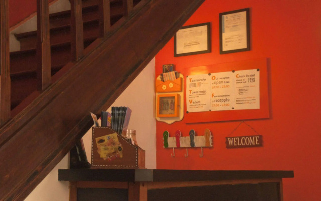 Walk On The Beach Hostel