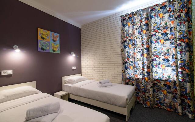 Good Night Hotel