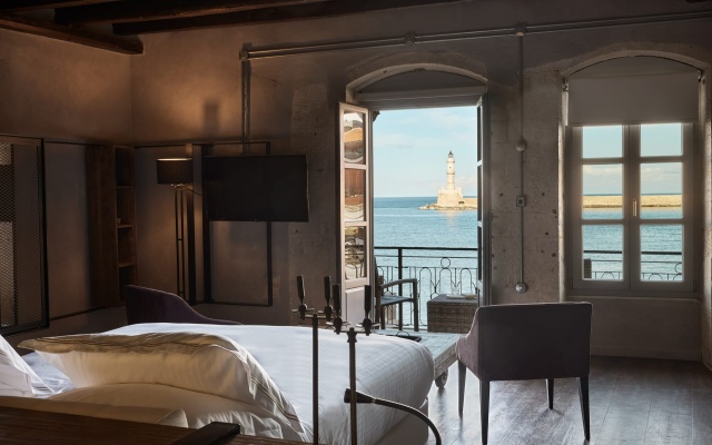 Domus Fresco, Member of Domus Elegance Collection