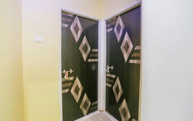 Sonali Guest House by OYO Rooms