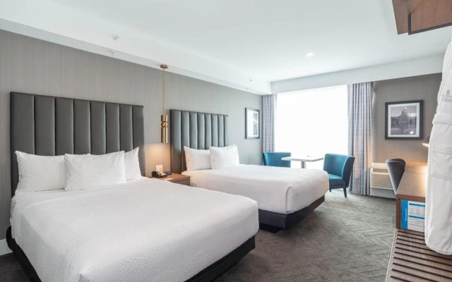 Sandman Signature Sherwood Park Hotel