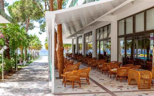 Hotel Grand Efe