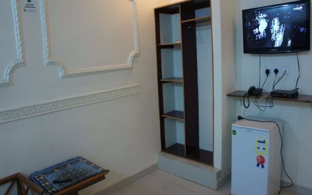 Al Hinawi Hotel