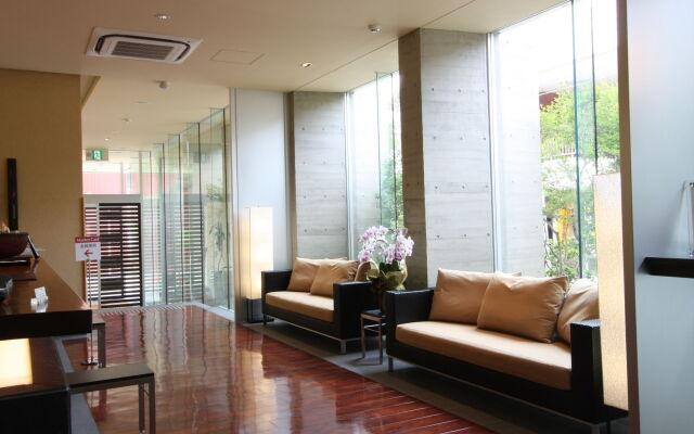 Uozu Manten Hotel Ekimae