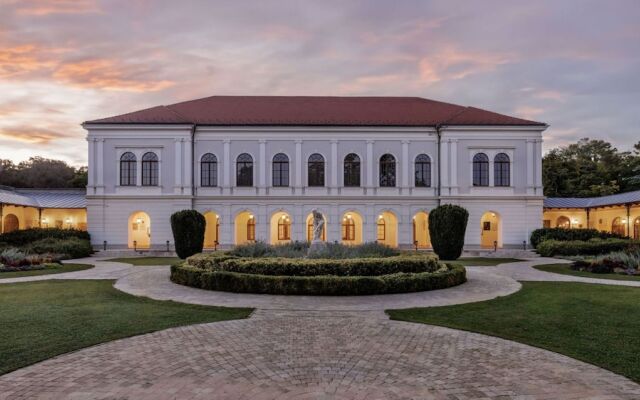 Anna Grand Hotel