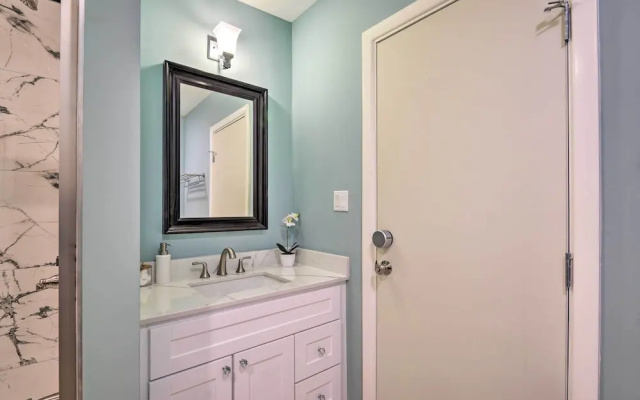 Los Angeles Suite ~ 12 Mi From Downtown!