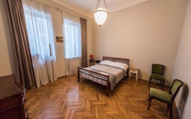 Guest House Oniashvili 33