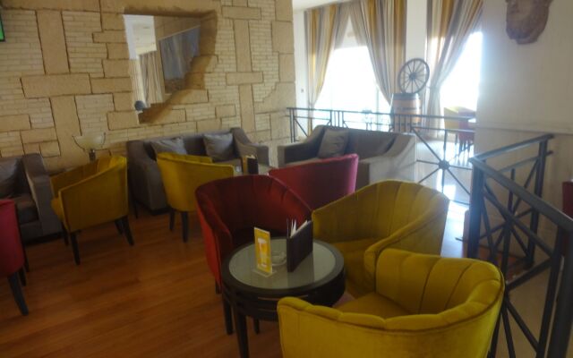 Golden Carthage Hotel & Residence