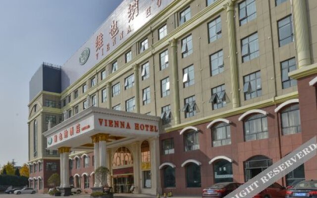 Vienna Hotel (Shanghai Gucun Park)