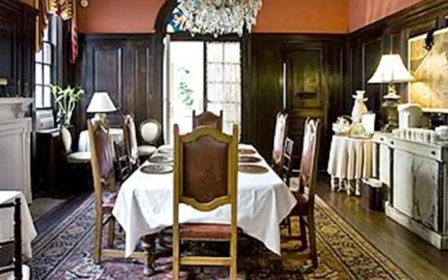 Taft Bridge Inn