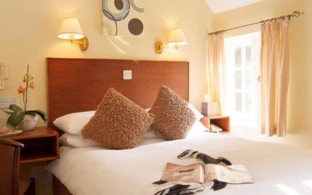 The Tumbling Weir Hotel & Restaurant