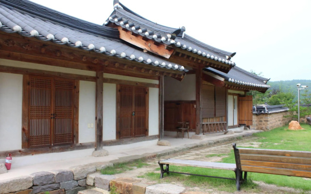 Ongyejongtaek Sambaekdang