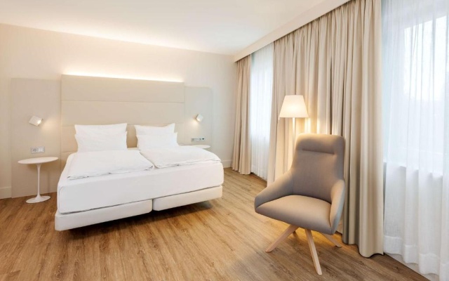 Superior Double room (full double bed)