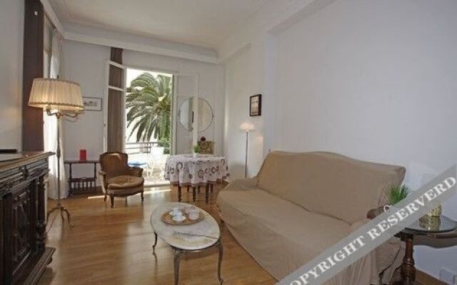 Apartment Mistral