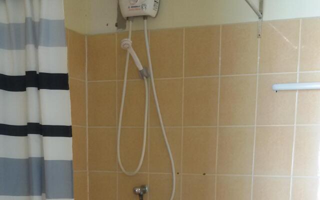 Patong Rose Guesthouse