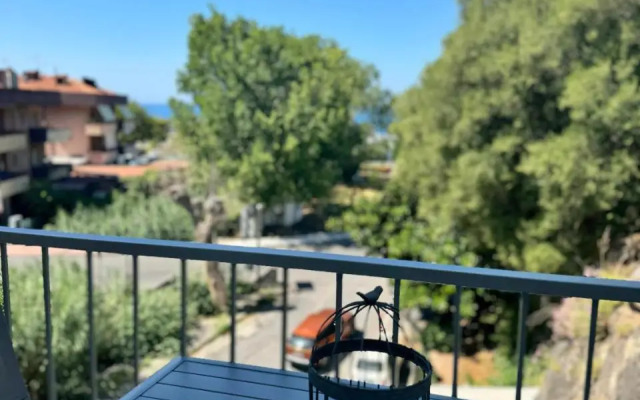 Mare Apartment 4