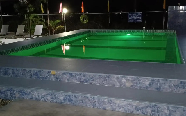 Bernis Hostel