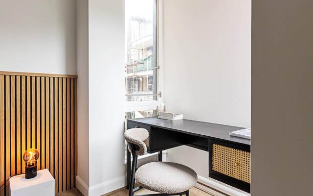 Stylish and Sleek East London Retreat