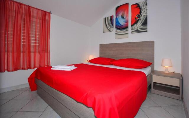 Apartment Marijo - 300m to beach