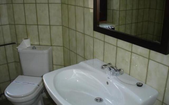 Hostal Ayestaran II