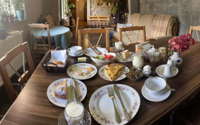 Mestia Guesthouse