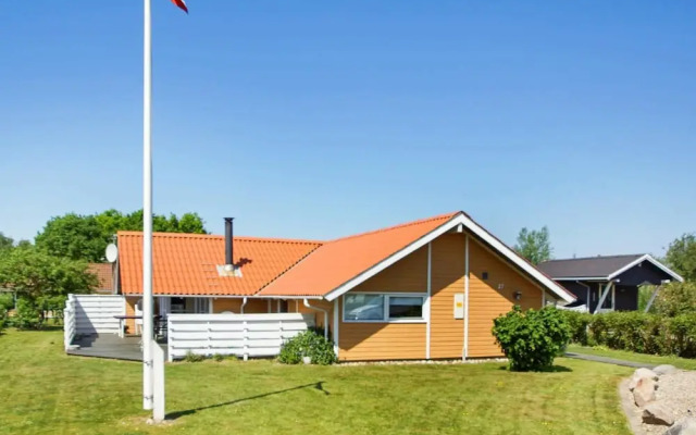 8 Person Holiday Home in Hemmet