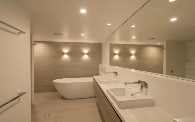 Mandalay Luxury Beachfront Apartments