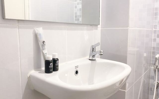 Good Choice And Homey Studio Tokyo Riverside Pik 2 Apartment