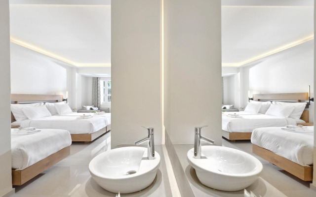 Hotel Petinos
