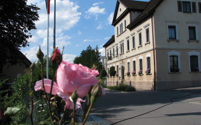 Landgasthof & Land-gut-Hotel Zur Rose