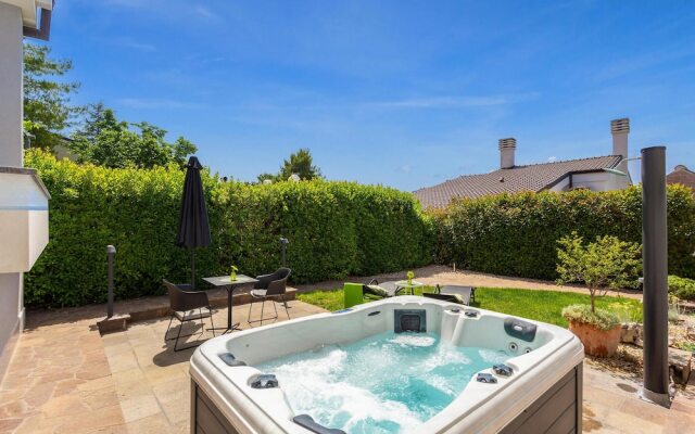 Nice Home in Njivice with Hot Tub, WiFi & 1 Bedrooms