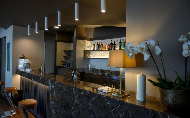DC Hotel international