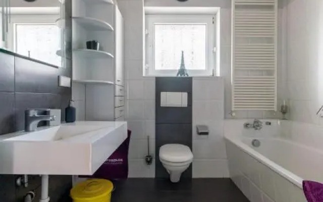 2 Private Single Rooms (5364)