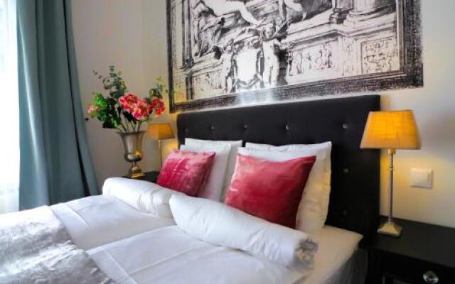 Golden Stars Budapest Apartments