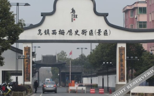 Wuzhen Yuexia Inn
