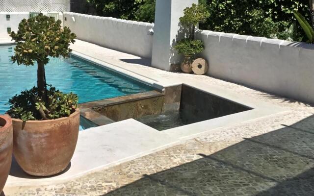 Casa do Rio / Tavira Inn