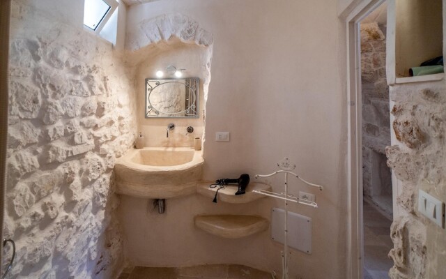 3195 Trullo Starbax by Perle di Puglia