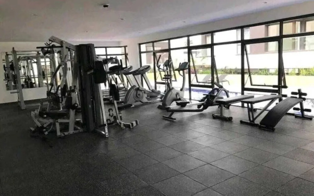Lux Suites Astoria Apartments Lavington