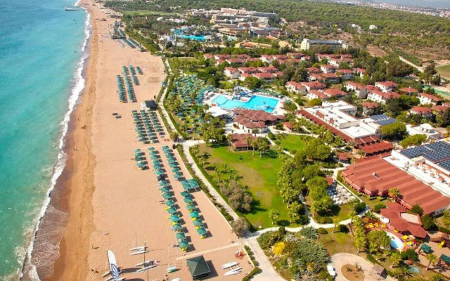 Paloma Paradise Beach Resort