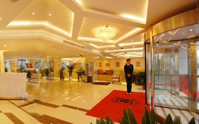 Super 8 Hotel