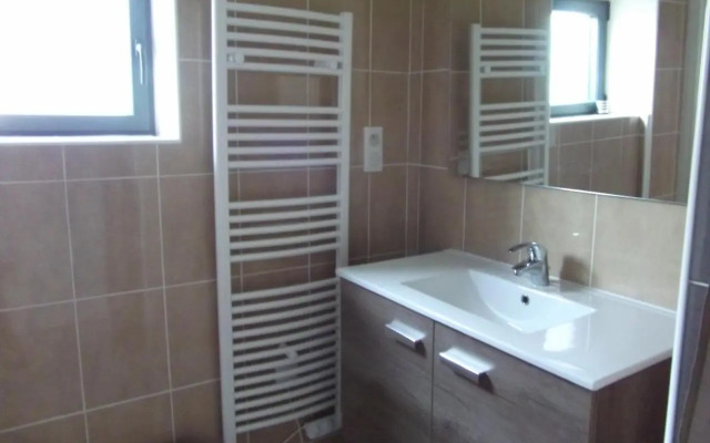 Le Logis Des Grenouilles B&B