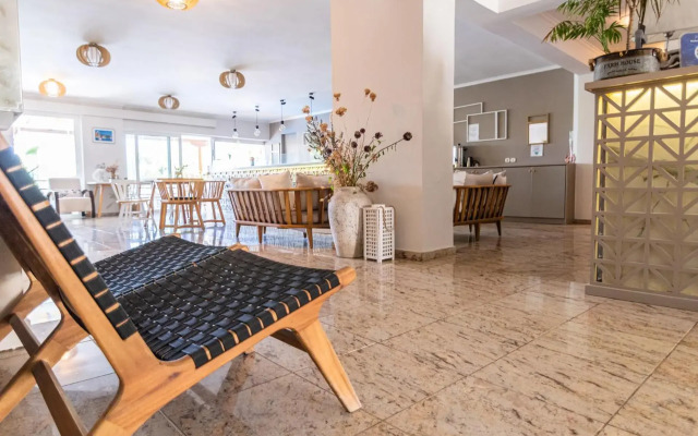 Hotel Grand Nefeli