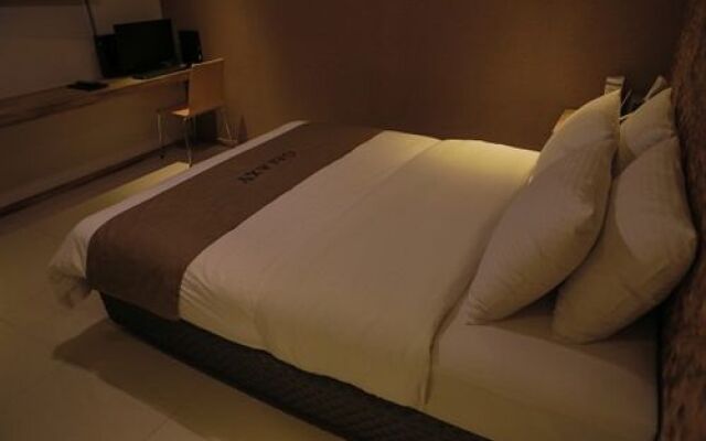 Galaxy Hotel