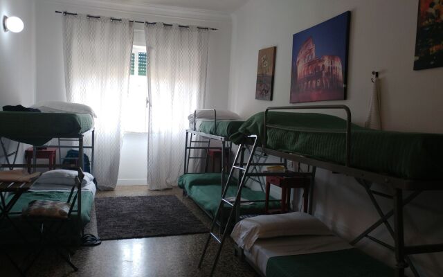 Ciak Rooms - Hostel