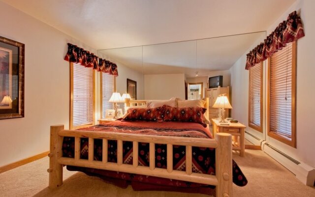 Deer Valley Pinnacle Townhouse