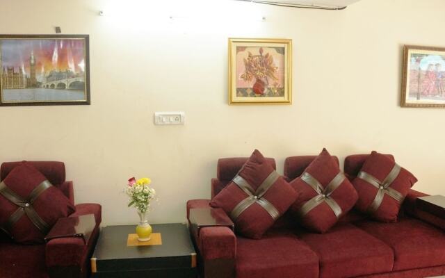 Maxfort Budget Hotel Dwarka